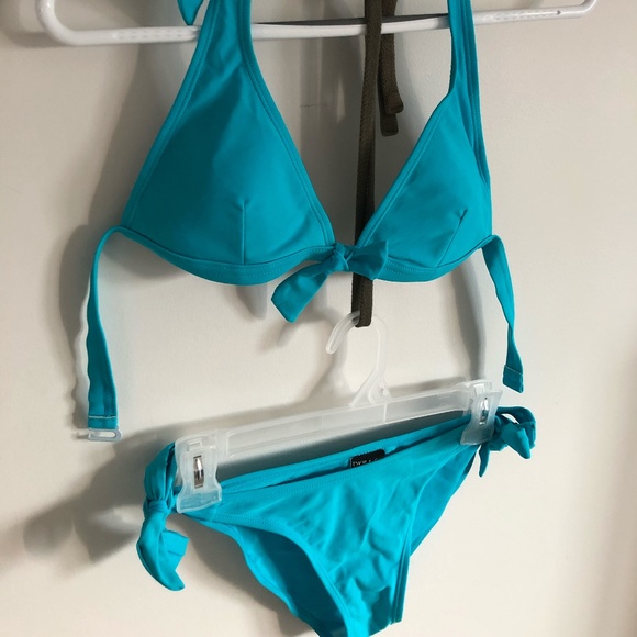 Blue Bikini - Picture 1 of 1